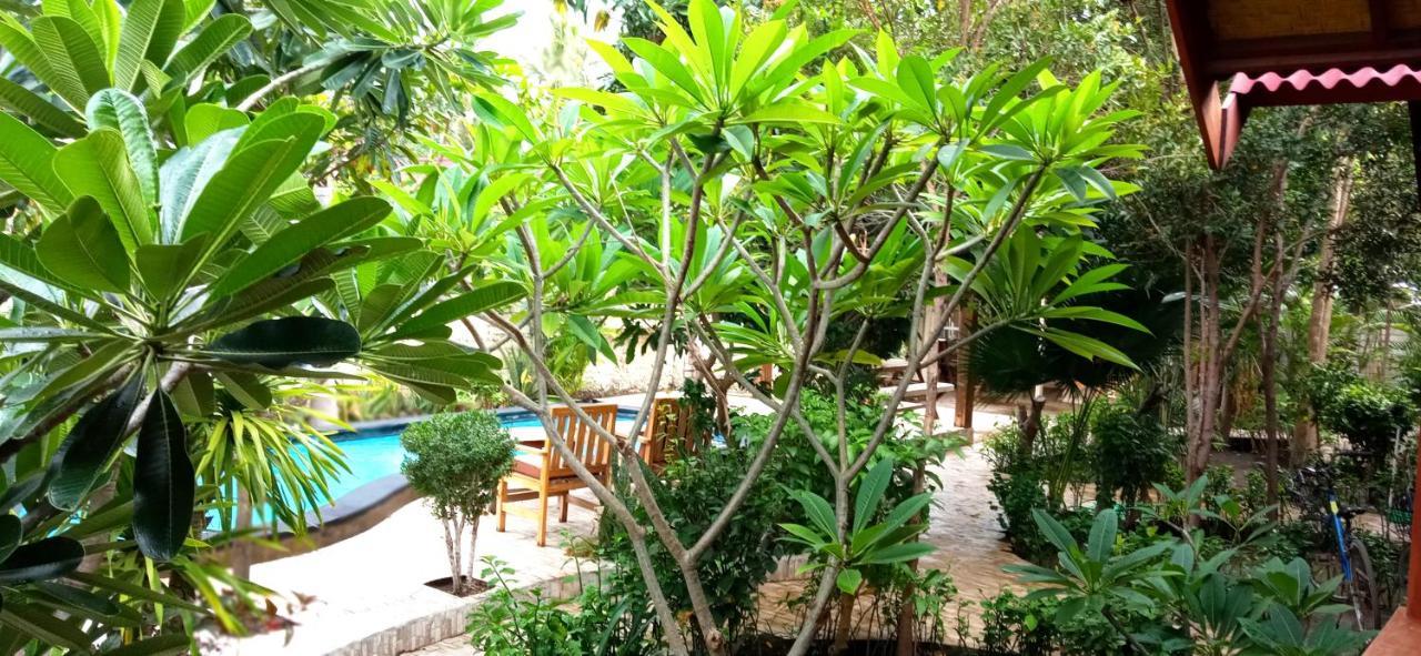 Giliranta Hotell Gili Trawangan Exteriör bild